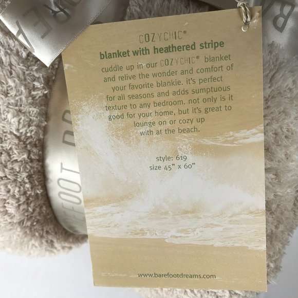 Barefoot Dreams Cozy Blanket with Heathered Stripe Light Tan Beige New NWT - Picture 4 of 9